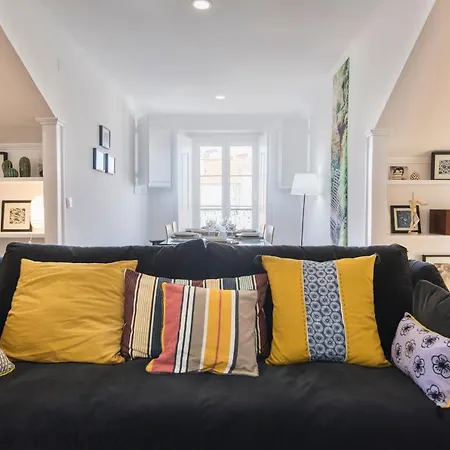 Lovelystay - Bairro Alto Terrace Wonder * Lisbon