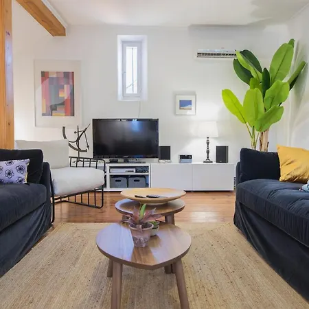 Apartment Lovelystay - Bairro Alto Terrace Wonder *